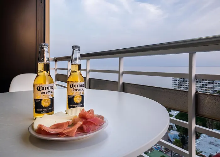 Precioso Con Fabulosas Vistas Al Mar Torremolinos