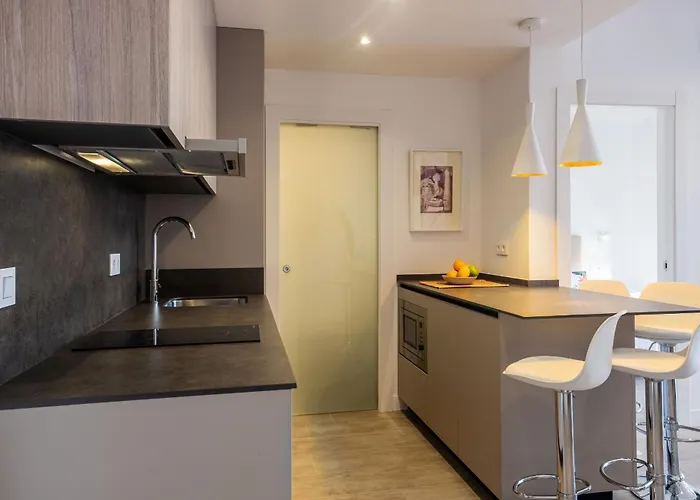 Apartamento Precioso Con Fabulosas Vistas Al Mar *